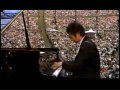 Titre = Lang Lang plays Tchaikovsky Piano Concerto No.1 (17),
Taille video = 10604 KO,
Date vignette = 05/04/2008,
Cliquer pour lancer la vido.
